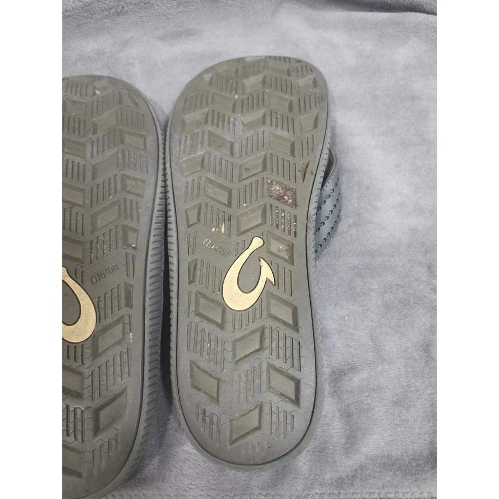 OluKai Ulele Shoes Mens Size 13 Gray Flip Flop Sandals Water Friendly 10435